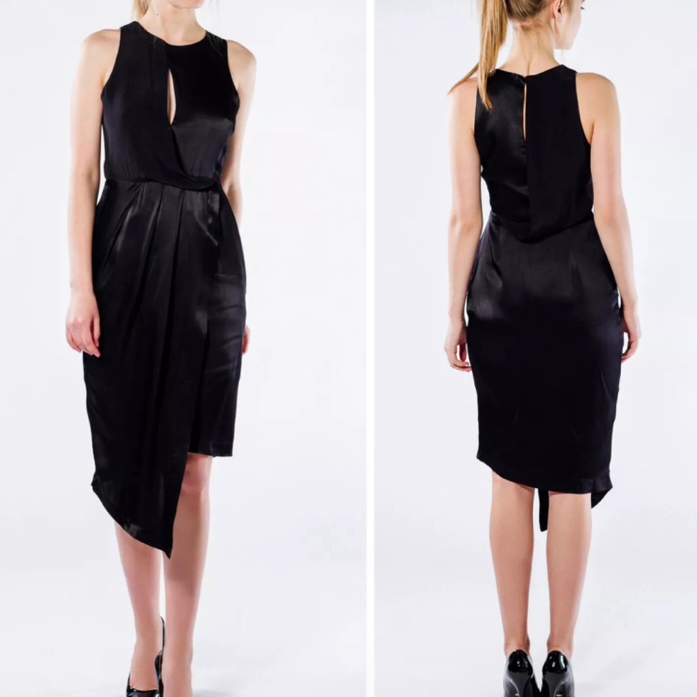 Elliatt black Ascent asymmetrical draped viscose knee length dress sz L NWT